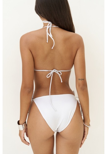 Mutia Bağcıklı Parlak Beyaz Bikini Altı Beyaz