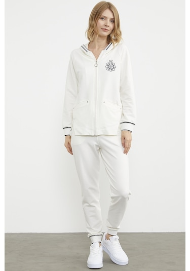 Nakış Detaylı Jogger Eşofman Takım - Ekru 001