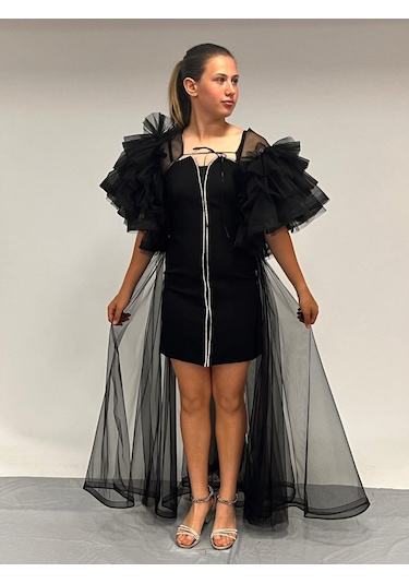 Kız Çocuk Abiye Siyah Krep Kumaş Askılı Taş Şerit İşlemeli Kolları Farbalı Çıkabilen Pelerin Detaylı İllüzyon Yaka Abiye Elbise 10-15 Yaş Siyah Kız Çocuk Abiye Siyah Krep Kumaş Askılı Taş Şerit İşlemeli Kolları Farbalı Çıkabilen Pelerin Detaylı İllüzyon Yaka Abiye Elbise 10-15 Yaş Siyah