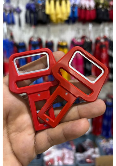 Emniyet Kemeri Aparatı, Şişe Açıcı, Evrensel Uyumlu, Kırmızı Renk