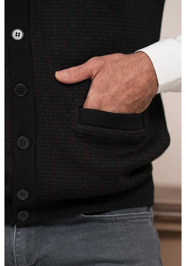 Woolen World Regular Fit Ön Cepli Desenli Kolsuz Erkek Triko Yelek Siyah