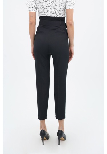 Gabria Bel Kemerli Pantolon Siyah