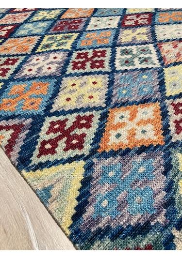 Tuğra Etnik Desenli Alt Kısmı Dokuma Kilim 160x230 Ebatlı