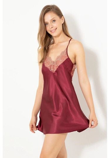Faryanight Saten Dantelli Taşlı Sırt Detaylı İp Askılı Gecelik Bordo