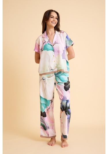 Paradise Çiçek Desenli Önden Düğmeli, Kısa Kollu Viskon İpeksi Pijama Takım Desenli
