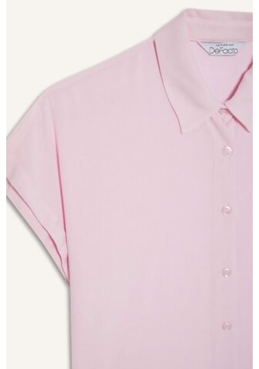 DeFacto Regular Fit Basic Düz Viskon Kısa Kollu Gömlek N7819AZ25SPPN47 DeFacto Regular Fit Basic Düz Viskon Kısa Kollu Gömlek N7819AZ25SPPN47