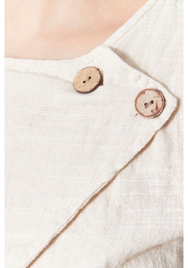 Şık Farklı Tarz Asi Keten Bluz - Modern Ve Cesur Tasarım Beyaz