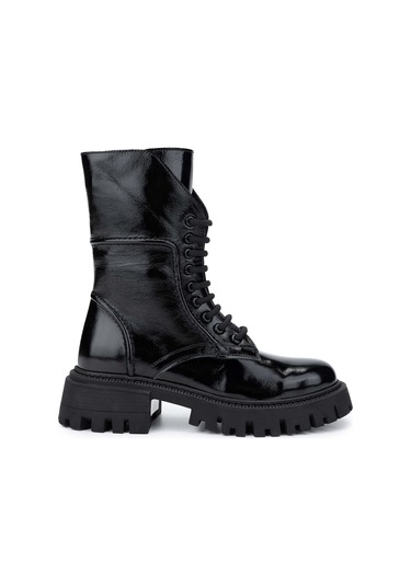 Tamer Tanca Kadın Hakiki Deri Siyah Rugan Casual Bot 1059 05481750 Bn Bot Sk24-25 Sıyah Krsk Rgn Siyah Kırısık