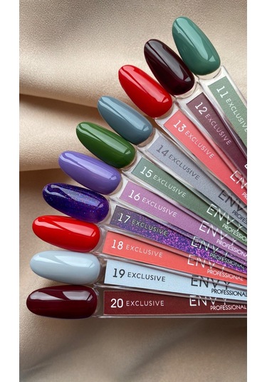 Envy Kalıcı Oje Exclusive Seri Açık Gri No:019