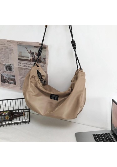 Gri Tek Omuz Crossbody Çanta Naylon Spor Yüksek Kapasiteli Seyahat Çapraz Omuz Sırt Çantası Erkek Ve Kadın Tek Omuz Çantası Gri