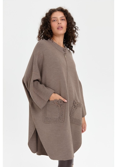 Kadın Dik Yaka Cebi Gül İşlemeli Fermuarlı Panço Vizon Vizon