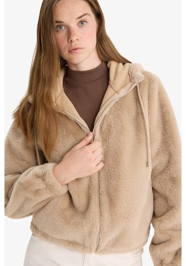 Defacto Regular Fit Polar Astarlı Kapüşonlu Fermuarlı Suni Kürk F2148ax25wnbg501 Bej Defacto Regular Fit Polar Astarlı Kapüşonlu Fermuarlı Suni Kürk F2148ax25wnbg501 Bej