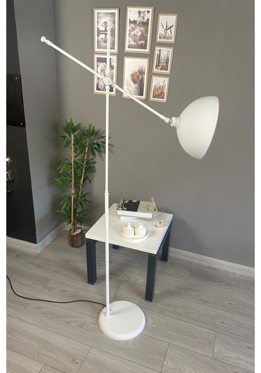Beyaz Makas Gövde Lambader Modern Dekoratif Metal Oturma Odası Çalışma Odası Zemin Lambası Beyaz