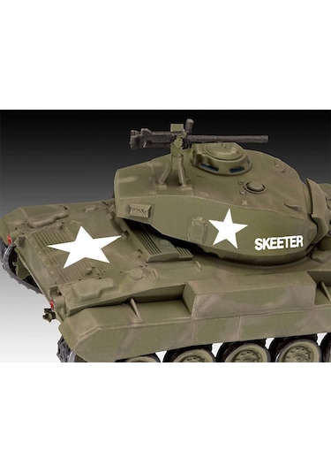 Revell Maket Model Kit M24 Chaffee 03323