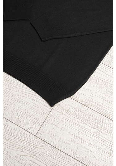 Woolen World Polo Yaka Battal Büyük Boy Yünlü Triko Kazak Siyah