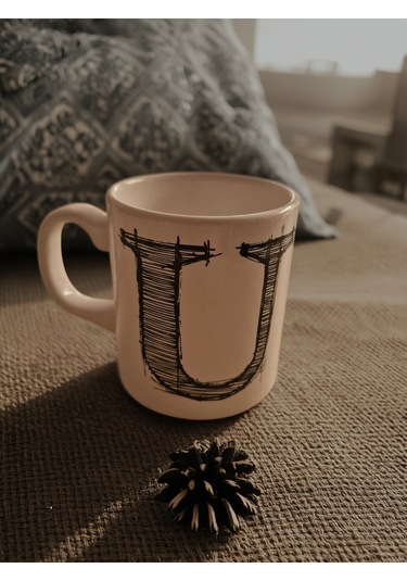 U Harfi Hediyelik Kupa Beyaz Seramik Çok Renkli