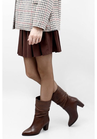 Gönderir Kadın Kahve Antik Sivri Burun Körüklü Kalın Topuklu Hakiki Deri Çizme Gkzc13444579 Kahverengi