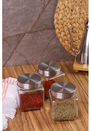 Metal Kapaklı 3'lü Borosilikat Cam Kavanoz Baharatlık 570 ML