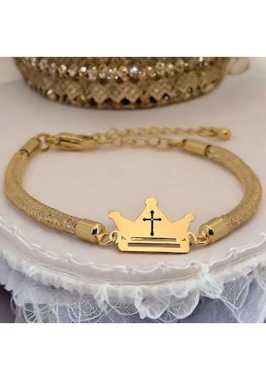 Archin Hristiyan Haçı Temalı Hasır Kordonlu Taç Figürlü 14 Ayar Altın Plakalı Hediye Bileklik-464sembol Hristiyan Haçı