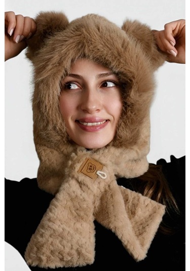 Uniquetrenders Kadın Kulaklıklı Boyun Bağlamalı Yumuşak Peluş Şapka Camel