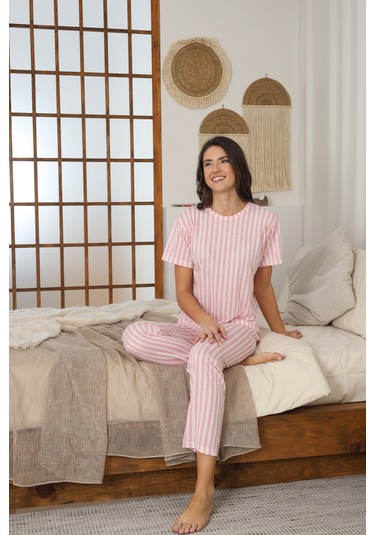 Kadın Yazlık Kısa Kol Penye Süprem Kumaş Pijama Takımı Pembe Çizgili