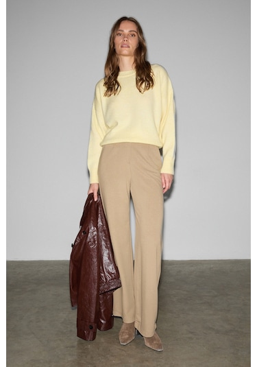 Grımelange Freda Kadın Kalın İnterlok Tok Ve Esnek Kumaşlı Flare Paça Önü Nervürlü Beli Lastikli Bej Bej