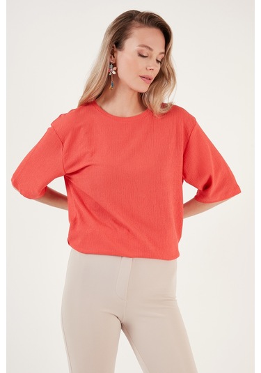 Lela Bisiklet Yaka Yırtmaç Detaylı Bürümcük Kumaş Bayan Bluz 5865365 Nar Çiçeği Lela Bisiklet Yaka Yırtmaç Detaylı Bürümcük Kumaş Bayan Bluz 5865365 Nar Çiçeği