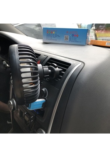 Evrensel 5v 360 Derece Dönebilen Usb Araç Vantilatörü Büyük Rüzgar Üç Hız Kontrolü Vantuzlu Usb Araç Vantilatörü