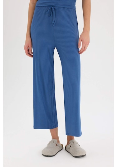 DeFacto Pijama Takımı Fitilli Kaşkorse Kısa Kollu Üst Esnek Belli Kapri Boy Alt-Fall in Love E0865AX25SPIN33