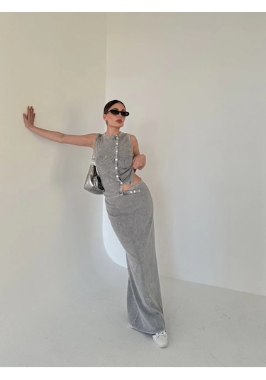 Uzun Etekli Önü Düğmeli Badi İkili Takım- Gri Çok Renkli