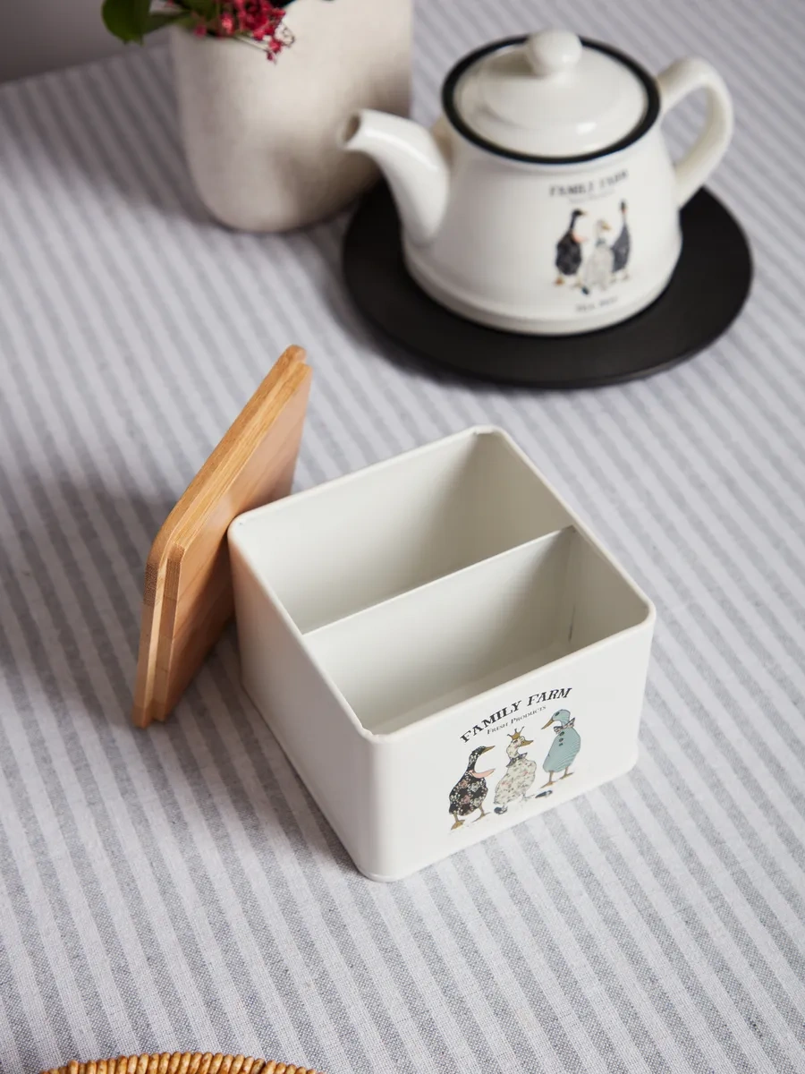 Agness Family Farm 800 Ml Kapaklı Metal Çay Kavanozu 326887458