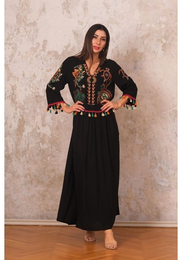Kadın Siyah V Yaka Önü Ve Kolları Otantik Nakışlı Püsküllü Uzun Elbise-sıyah Siyah