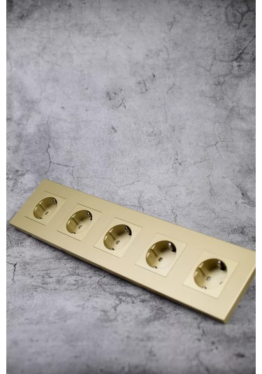 Vo'stabl Altın Beşli Topraklamalı Ve Çocuk Emniyet Kapaklı Priz 182604118 105 Derece