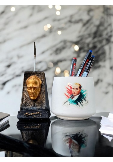 Atatürk Büstü Fotoğraf Not Tutacağı Ve Atatürk Baskılı Kalemlik Seti Hediyelik Renkli