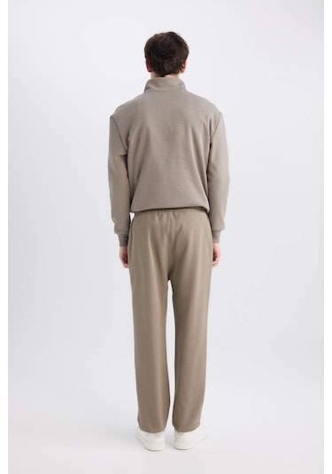 DeFacto Regular Fit Eşofman Altı İçi Polarlı Basic Düz Cepli Beli Bağcıklı Düz Paça D7836AX25SPKH510