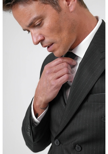 SÜVARİ Siyah Slim Fit Desenli Sivri Yaka 6 Drop Klasik Takım Elbise