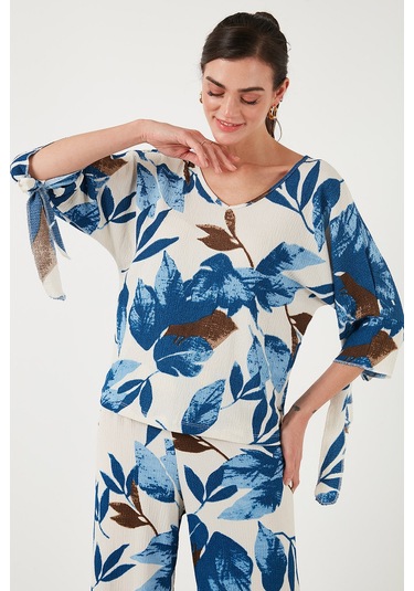 Lela Desenli Regular Fit Truvakar Kol V Yaka Alt-Üst Bayan Takım 5865357 Saks
