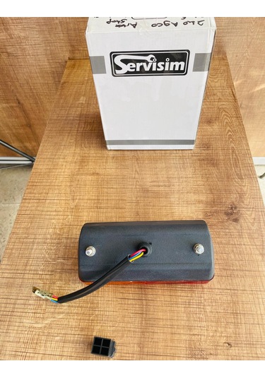 240 Agco -2615-2620 Arka Stop Lambası Sağ