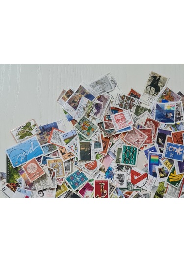 Edi Antik Damgalı Dünya Pulları 100 Adet