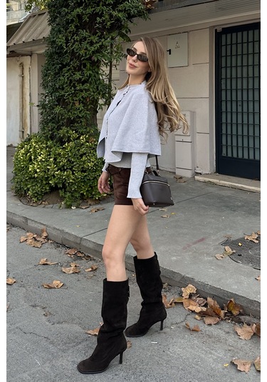 Gri Pelerin Detaylı Triko Hırka - 1317 Gri