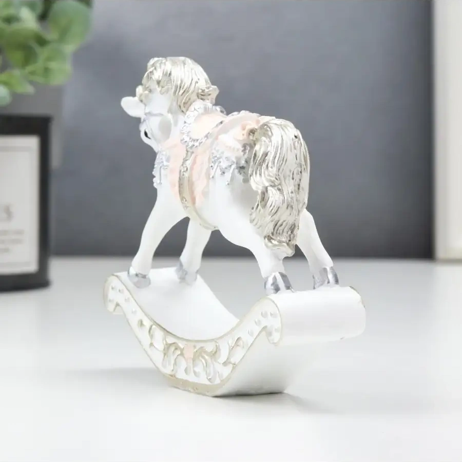 Simalend İç Mekan İçin Hatıra Sallanımlı At Figürü 43942390