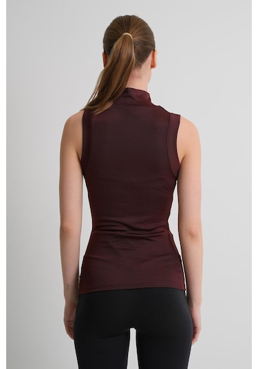 Alexandergardı Dik Yaka Kolsuz Kadın Bluz Kahverengi