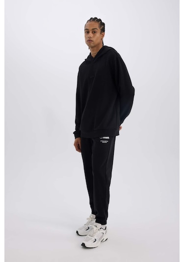 DeFactoFit NBA Wordmark Kalın Jogger Eşofman Altı Standart Fit Cepli Lastikli Paça D6576AX25SPBK81