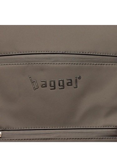 Laptop Gözlü Ve Körüklü İnce Tasarım Sırt Çantası Baggaj S24130 Siyah