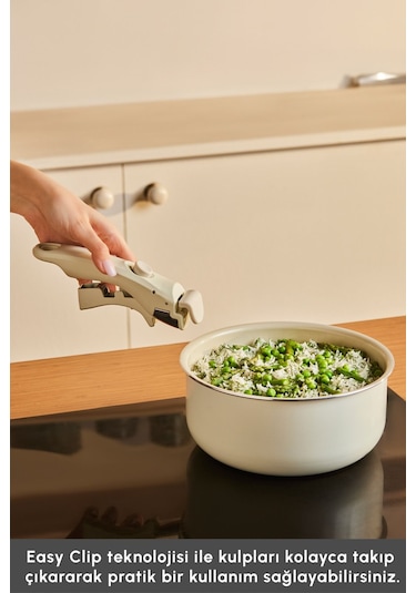 Karaca x Refika Swiss Crystal Almond Cream Easy Clıp 9 Parça Tencere Seti Ind