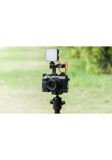 Ayex C24 Cage, Kamera Kafesi Sony A7C Uyumlu (Sony Alpha 7C, ILCE