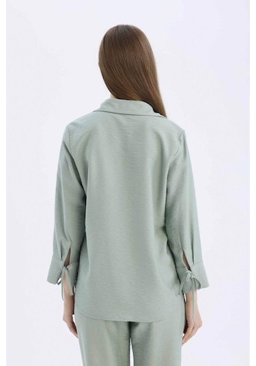 DeFacto Regular Fit Basic Düz Uzun Kollu Gömlek C3819AX25SPGN1110 DeFacto Regular Fit Basic Düz Uzun Kollu Gömlek C3819AX25SPGN1110