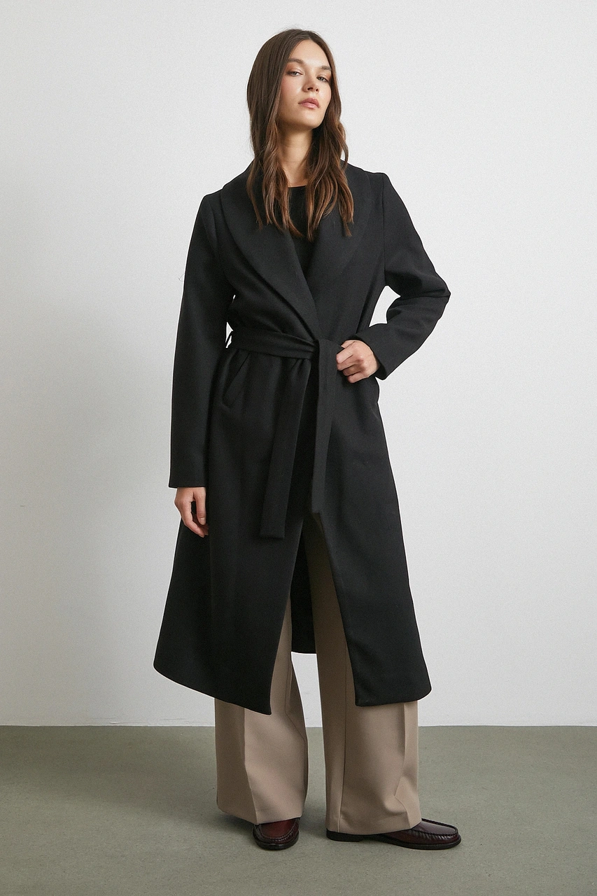 Kuşaklı Kaşe Kaban Siyah Siyah