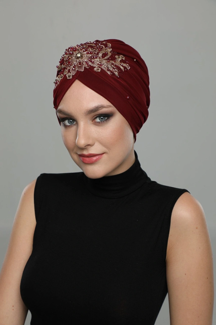 Kopma Astarlı Işlemeli Bordo Sırma Motifli Hazır Türban Tesettür Abiye Bone Bordo Sırma