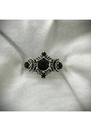 Dükkan Design Gecenin Karanlığı Ayarlanabilir Taşlı Yüzük Siyah